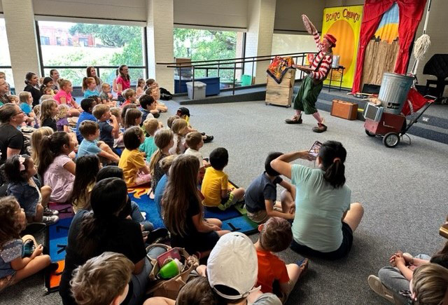 Bonzo Crunch the clown at Mounce Library in Bryan.
